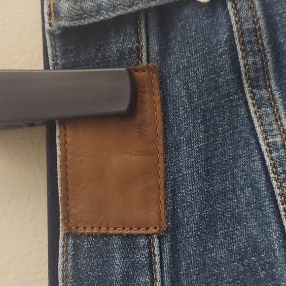 MADEWELL 10in High-Rise Skinny Medium Wash Jeans - Picture 10 of 15